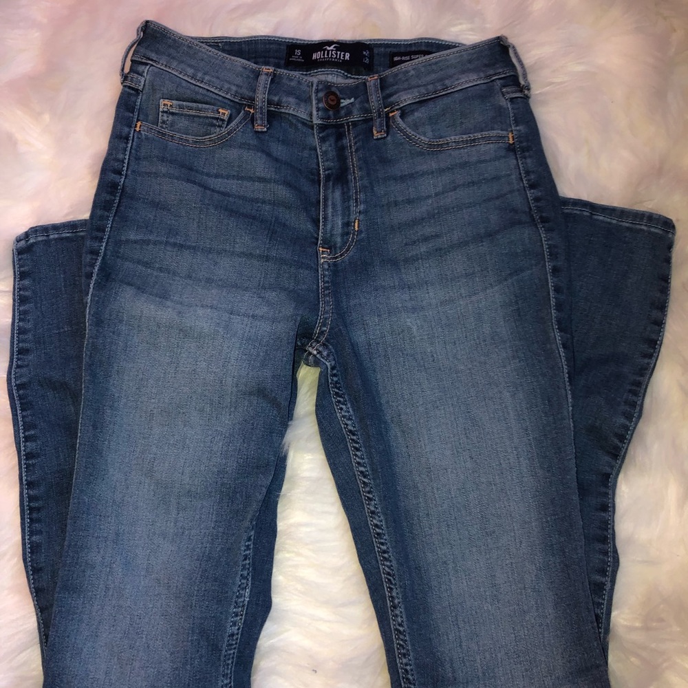 high rise super skinny hollister jeans, short